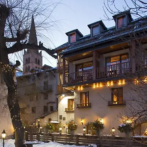 lauberge-du-choucas.fr-provencehotel.com/